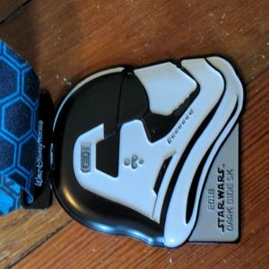 2018 Star wars 5K run Disney medal